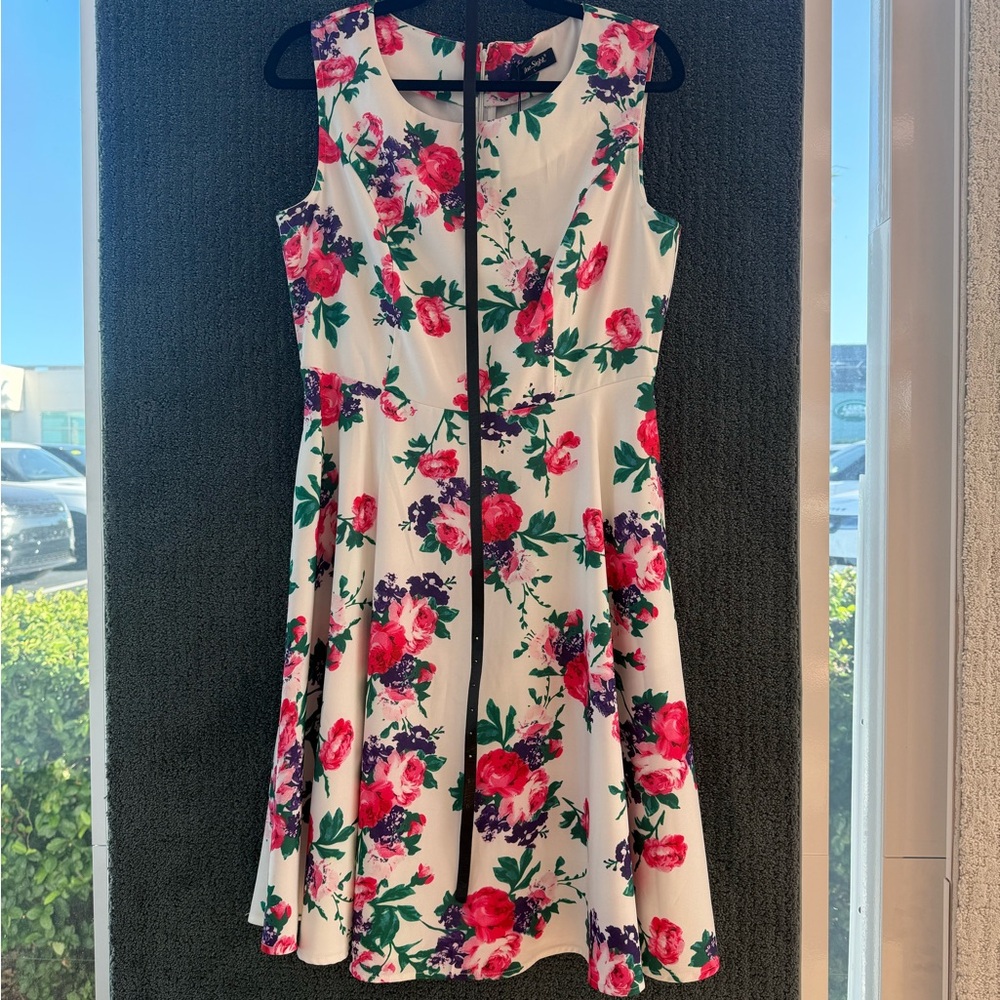 Floral Sleeveless Dress